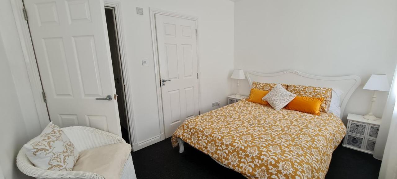 The Heathers - Near Beach & Free Golf Bag & Clubs. Apartment Maybole Exterior foto