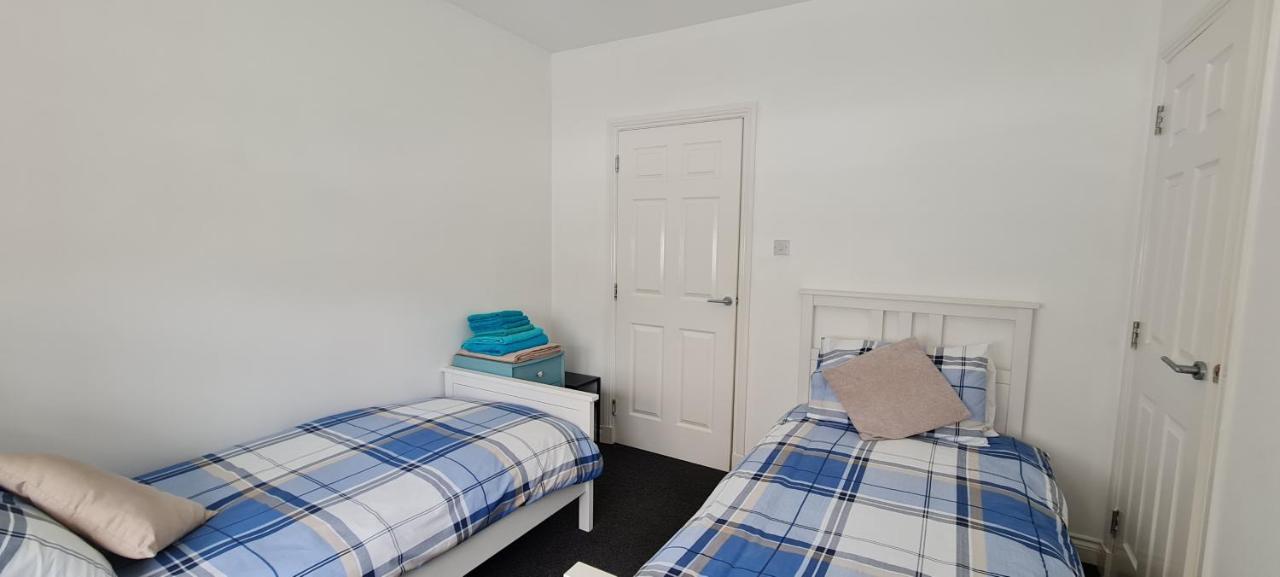 The Heathers - Near Beach & Free Golf Bag & Clubs. Apartment Maybole Exterior foto